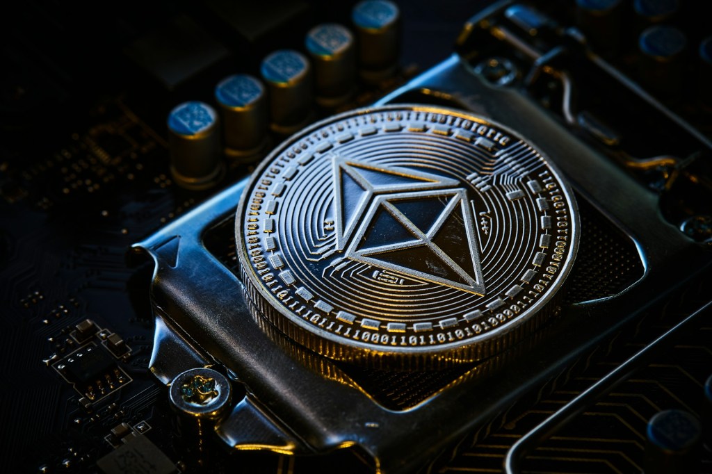 Ethereum: El Motor de la Revolución Descentralizada en la Era&nbsp;Digital